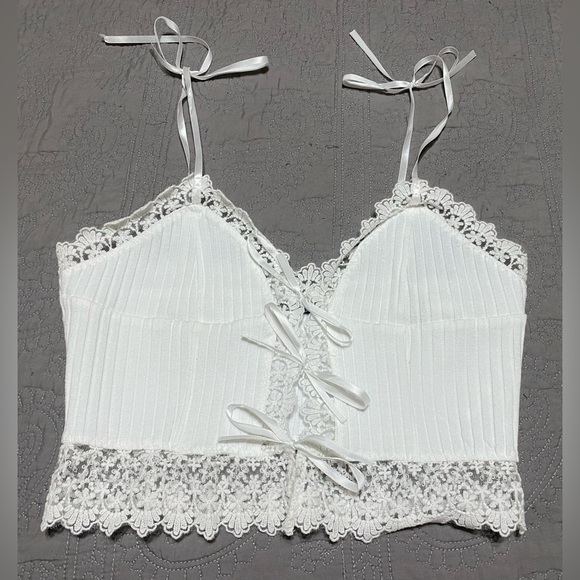 White Crop Top - Picture 2 of 5